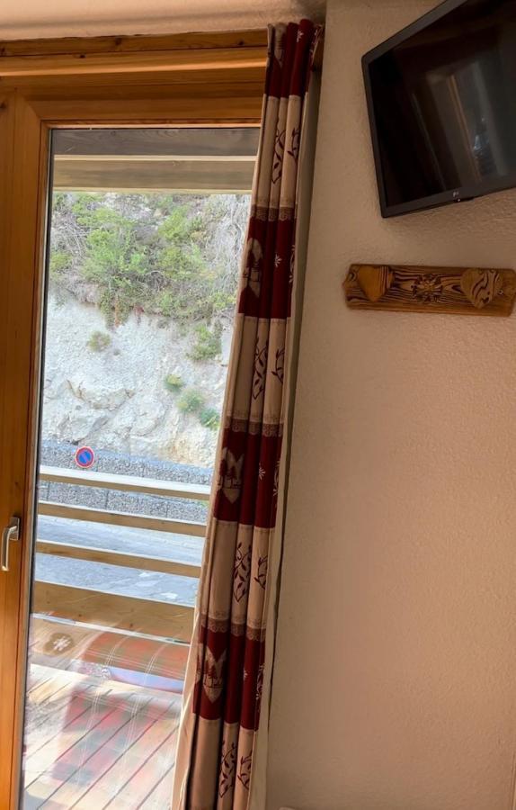 Le Chalet D'Isis - La Norma Villarodin-Bourget Bagian luar foto